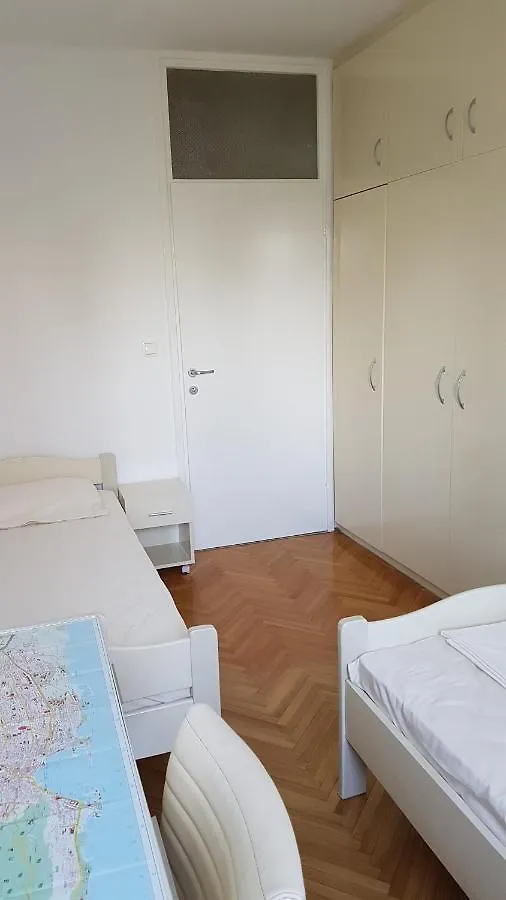 Apartment Maja Split