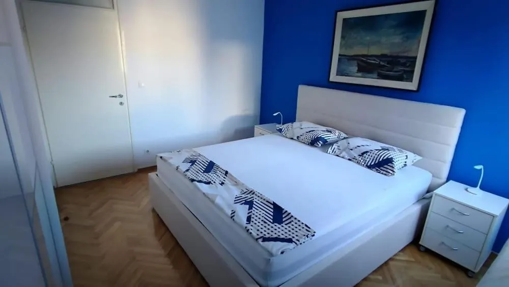 Apartment Maja Split 0*,