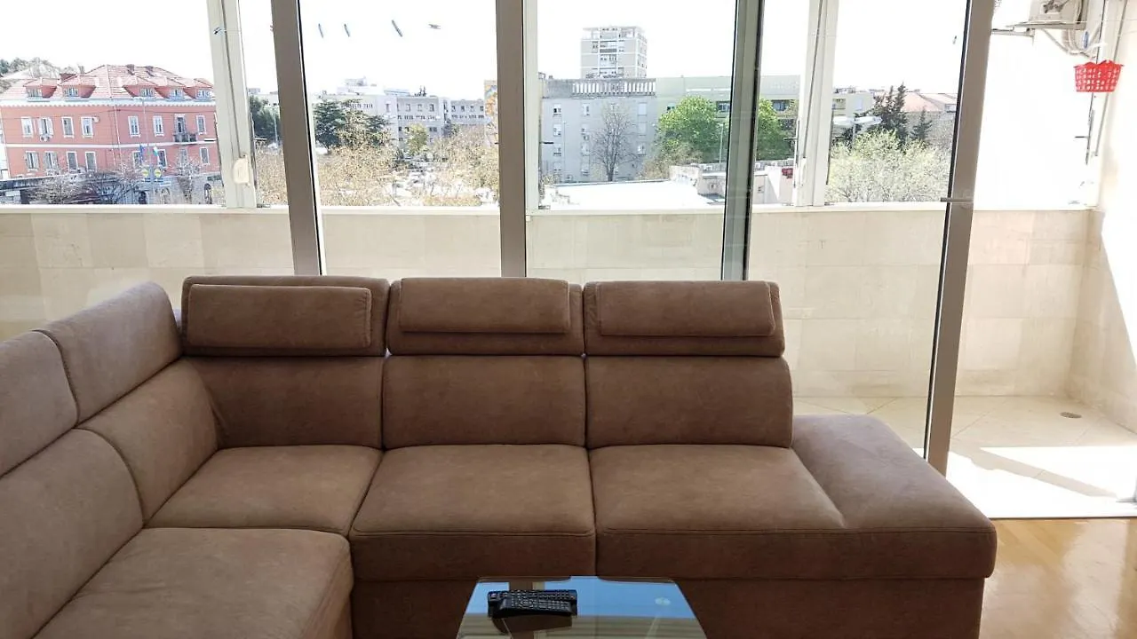 Apartment Maja Split 0*,